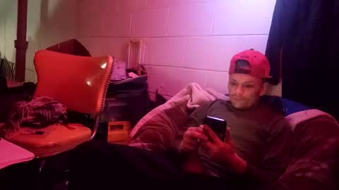 Snapshot of damienversace chatting on November 12, 2025, 7:20 am damienversace online show from November 12, 2025, 7:20 am