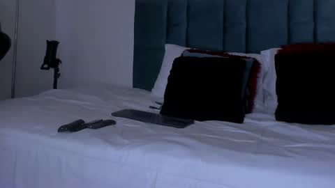 Snapshot of dammianmilleroficial chatting on November 2, 2025, 8:00 pm INSTAGRAM DAMMIANMILLEROFICIAL online show from November 2, 2025, 8:00 pm