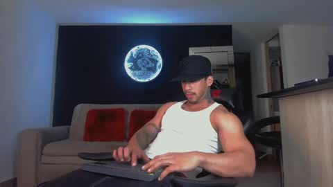 Snapshot of dammianmilleroficial chatting on April 21, 2026, 2:04 am INSTAGRAM DAMMIANMILLEROFICIAL online show from April 21, 2026, 2:04 am