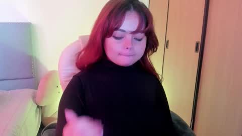 Snapshot of damn_that_booty chatting on February 22, 2026, 3:32 pm Criss online show from February 22, 2026, 3:32 pm