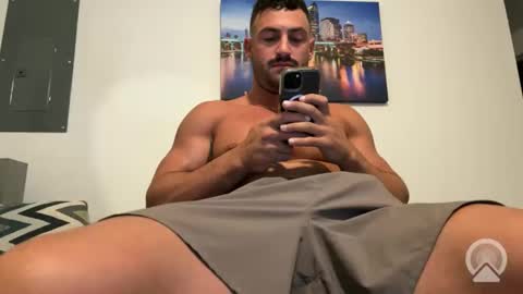 Clyde online show from November 10, 2025, 11:20 am