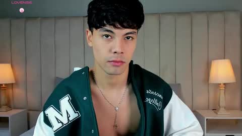 DEMON NORTH online show from September 26, 2025, 11:47 am