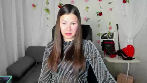 Dana Dom online show from February 11, 2026, 1:54 am