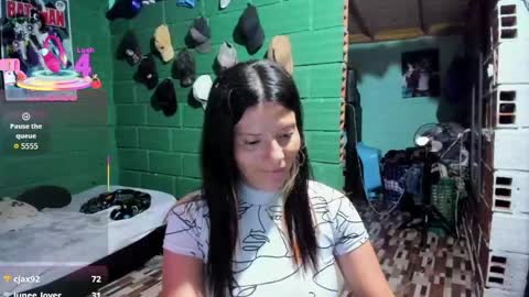 Danaa Rey online show from May 19, 2026, 11:22 pm