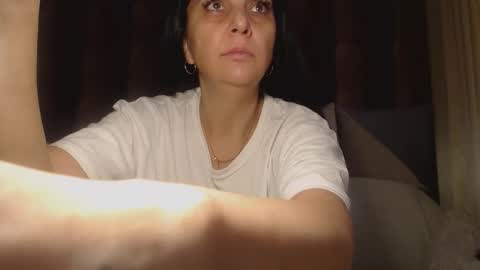 Daniella online show from December 18, 2025, 10:43 am