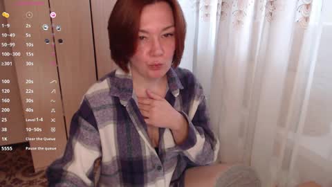 Snapshot of danbie_leen chatting on April 7, 2026, 9:10 am danbie_leen online show from April 7, 2026, 9:10 am