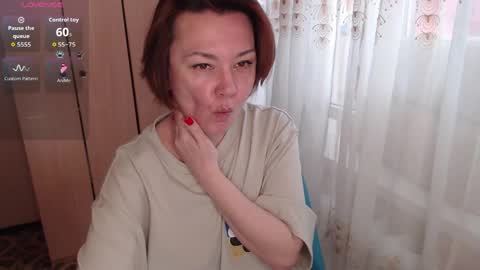 Snapshot of danbie_leen chatting on May 8, 2026, 11:04 am danbie_leen online show from May 8, 2026, 11:04 am