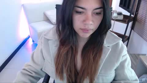 Veronica online show from September 19, 2025, 11:44 am