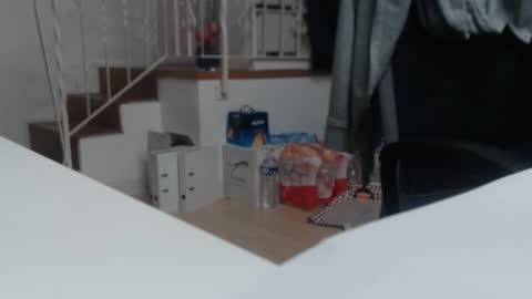 Snapshot of dani_alpina chatting on January 14, 2026, 10:32 am dani_alpina online show from January 14, 2026, 10:32 am