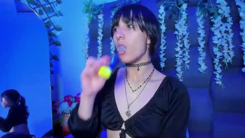 Snapshot of dani_dream chatting on April 18, 2026, 2:32 pm dani_dream online show from April 18, 2026, 2:32 pm