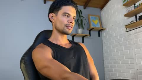 Daniel  online show from February 2, 2025, 11:11 pm