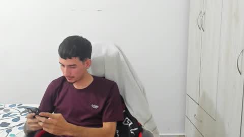 Snapshot of daniel_443 chatting on November 14, 2025, 8:29 pm DANIEL online show from November 14, 2025, 8:29 pm