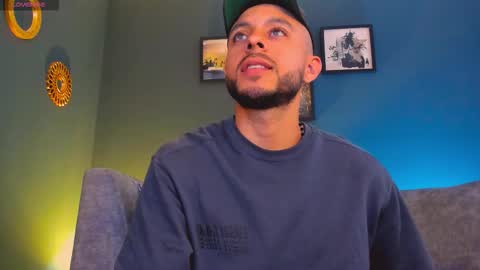 daniel_kingxxx online show from March 28, 2026, 2:05 pm