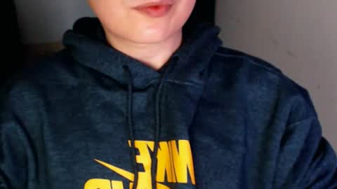 Snapshot of daniel_ruis16 chatting on December 26, 2024, 1:54 pm daniel_ruis16 online show from December 26, 2024, 1:54 pm