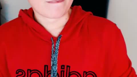 Snapshot of daniel_ruis16 chatting on February 19, 2025, 3:27 pm daniel_ruis16 online show from February 19, 2025, 3:27 pm