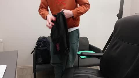 DANIEL SHAWN online show from February 1, 2026, 8:18 pm