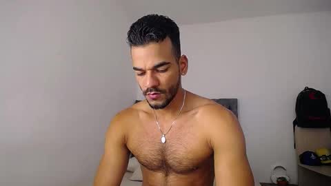 Daniel Sherlock online show from November 21, 2025, 1:32 pm