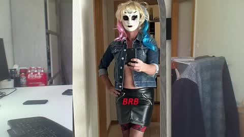 newcumer online show from December 27, 2024, 10:34 am