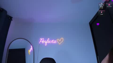 dani h0rx online show from November 25, 2025, 6:57 am