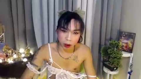 Snapshot of daniela_mondragon chatting on February 18, 2026, 11:28 am daniela_mondragon online show from February 18, 2026, 11:28 am