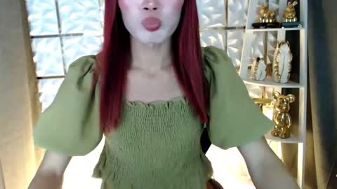 Snapshot of daniela_mondragon chatting on April 2, 2026, 11:35 pm daniela_mondragon online show from April 2, 2026, 11:35 pm