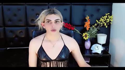 daniela_pink_ online show from February 12, 2026, 9:32 pm