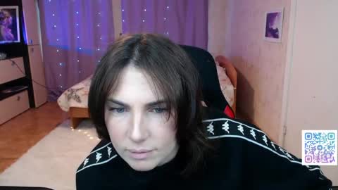 Daniela Cooper online show from May 27, 2026, 2:58 pm