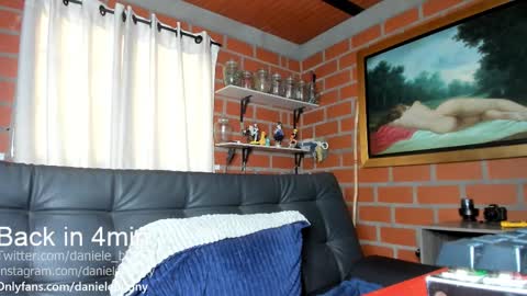 Daniele Bunny online show from February 28, 2025, 7:25 pm