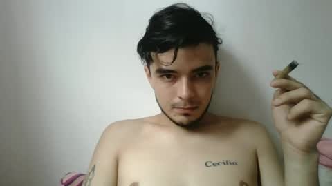 Snapshot of danielhot17 chatting on December 5, 2024, 3:17 pm DANIEL online show from December 5, 2024, 3:17 pm