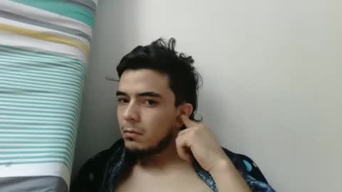 Snapshot of danielhot17 chatting on December 6, 2024, 12:38 pm DANIEL online show from December 6, 2024, 12:38 pm