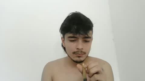 Snapshot of danielhot17 chatting on January 2, 2025, 2:57 pm DANIEL online show from January 2, 2025, 2:57 pm