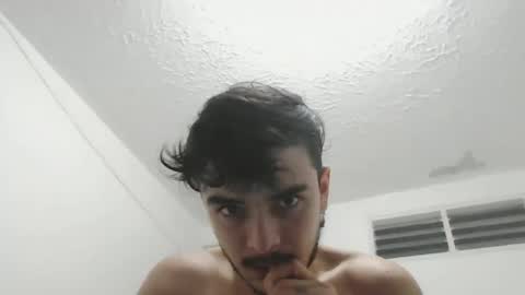 Snapshot of danielhot17 chatting on January 8, 2025, 1:11 am DANIEL online show from January 8, 2025, 1:11 am