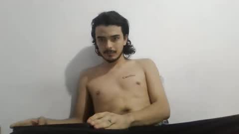 Snapshot of danielhot17 chatting on October 20, 2025, 5:41 am DANIEL online show from October 20, 2025, 5:41 am