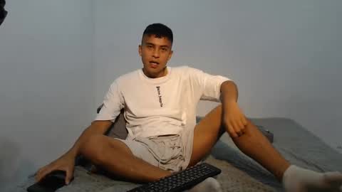 Snapshot of danielitopapii chatting on February 8, 2025, 4:47 am danielitopapii online show from February 8, 2025, 4:47 am