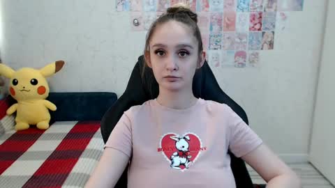 Daniella Martin online show from April 21, 2026, 10:43 am