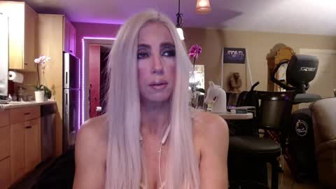 DanikaWhite69 online show from December 19, 2025, 10:11 am