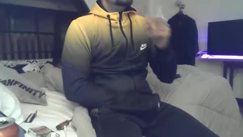 alex19cm online show from November 5, 2025, 8:42 pm