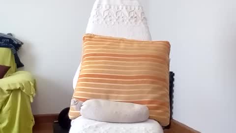 Snapshot of daniroca8 chatting on October 26, 2025, 2:34 pm daniroca8 online show from October 26, 2025, 2:34 pm