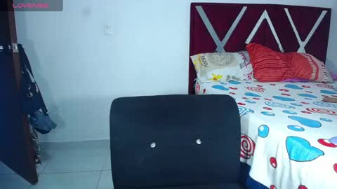 danisabrownn online show from February 14, 2025, 1:08 pm