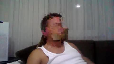 Snapshot of danisami12345 chatting on November 17, 2025, 10:04 pm daniel online show from November 17, 2025, 10:04 pm