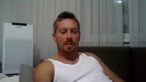 daniel online show from November 21, 2025, 10:52 pm