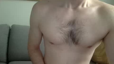 Snapshot of danishguysdicks chatting on March 13, 2026, 7:37 am Buzzy online show from March 13, 2026, 7:37 am