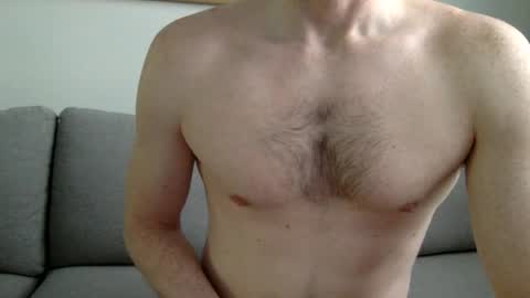 Snapshot of danishguysdicks chatting on May 14, 2026, 1:07 pm Buzzy online show from May 14, 2026, 1:07 pm