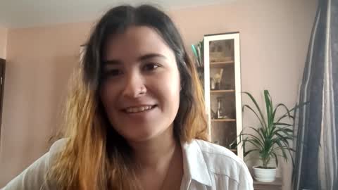 Snapshot of danitalatko chatting on November 6, 2025, 8:48 am Danita online show from November 6, 2025, 8:48 am