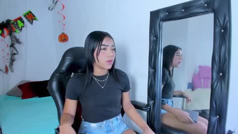 Snapshot of danka_smith chatting on October 10, 2025, 5:39 am danka_smith online show from October 10, 2025, 5:39 am