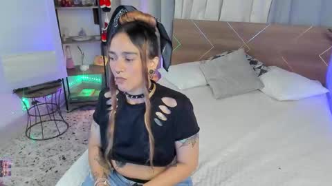 Dannacastle online show from November 16, 2025, 4:40 am