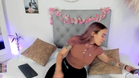 Dannacastle online show from December 16, 2025, 5:12 am