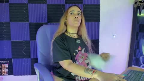 Dannacastle online show from April 13, 2026, 2:17 am