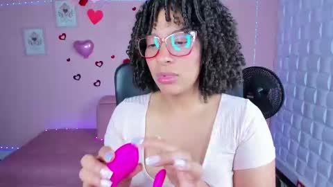 DannaBerry online show from March 6, 2025, 3:35 pm