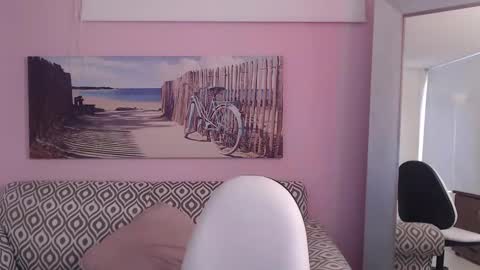 danna_wagner online show from January 14, 2026, 12:44 pm